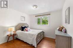 225 HOLLYBERRY TRAIL | Toronto Ontario | Slide Image Sixteen