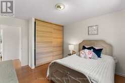 225 HOLLYBERRY TRAIL | Toronto Ontario | Slide Image Seventeen