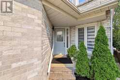 1143 WINDGROVE SQUARE | Pickering Ontario | Slide Image Six