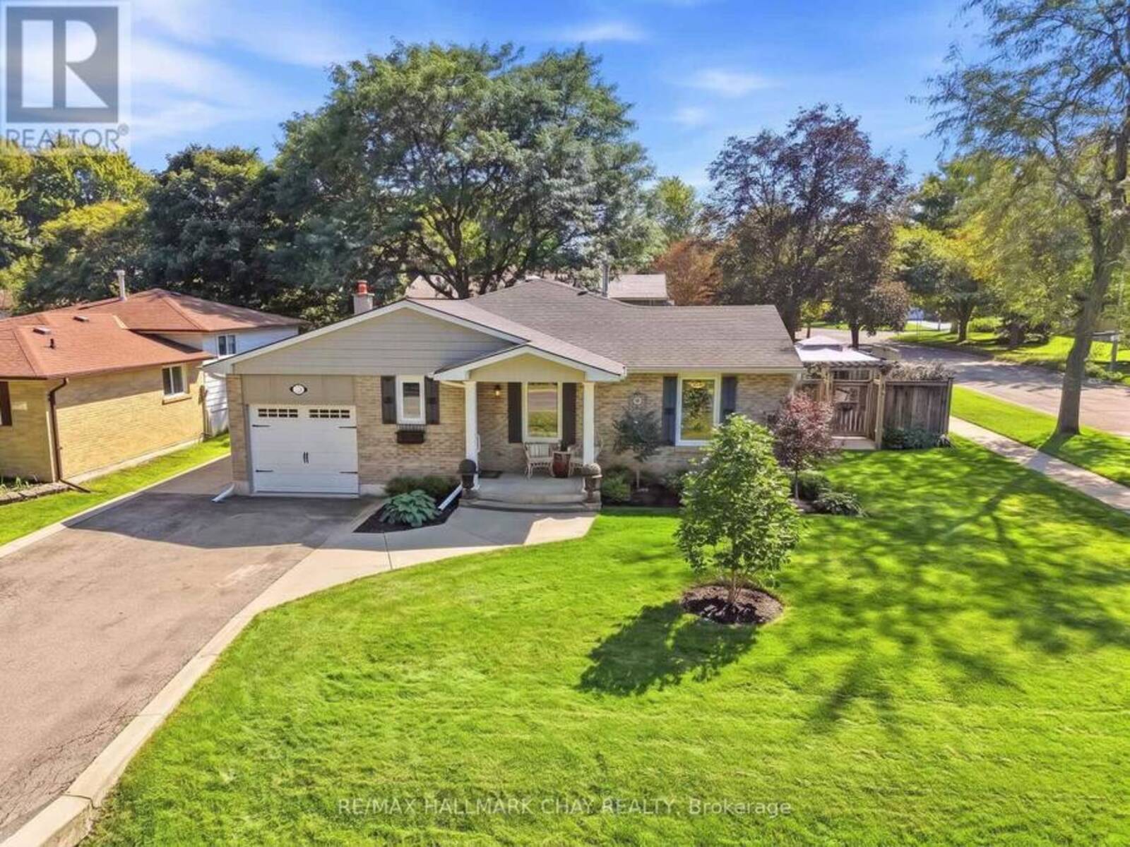 17 STEWART STREET W, New Tecumseth, Ontario L0G 1A0