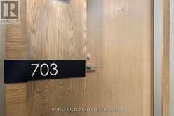 703 - 18 UPTOWN DRIVE | Markham Ontario | Slide Image Six