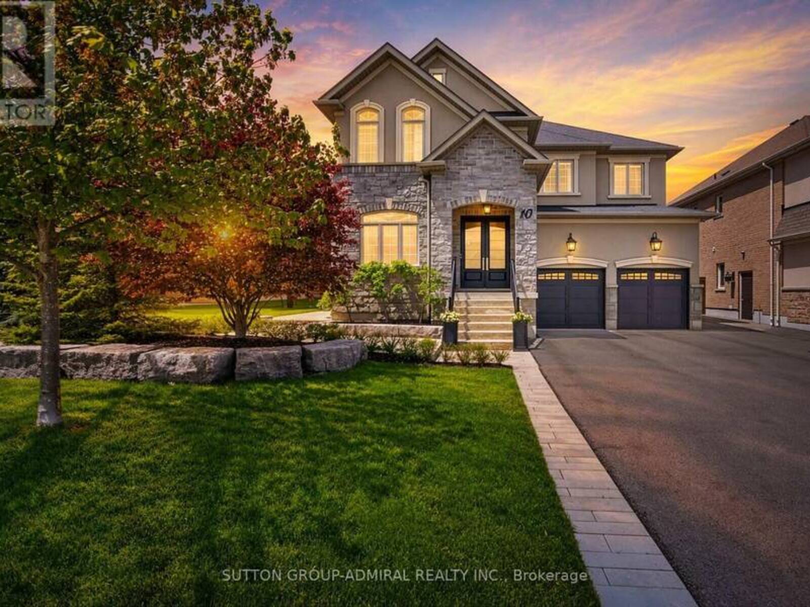 10 THOMAS NOBLE COURT, Nobleton, Ontario L7B 0A3