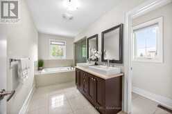 10 THOMAS NOBLE COURT | Nobleton Ontario | Slide Image Thirty-eight
