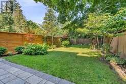 194 SHELDRAKE BOULEVARD | Toronto Ontario | Slide Image Thirty-two