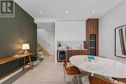 8 FALLINGBROOK WOOD | Toronto Ontario | Slide Image Thirty-two