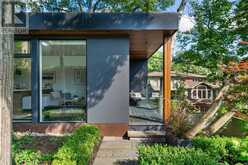 8 FALLINGBROOK WOOD | Toronto Ontario | Slide Image Forty-one