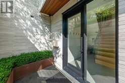 8 FALLINGBROOK WOOD | Toronto Ontario | Slide Image Seven