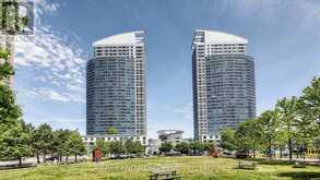 1809 - 38 LEE CENTRE DRIVE | Toronto Ontario | Slide Image One