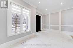 367 PENN AVENUE | Newmarket Ontario | Slide Image Three