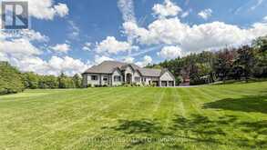 18865 KENNEDY ROAD | East Gwillimbury Ontario | Slide Image Two
