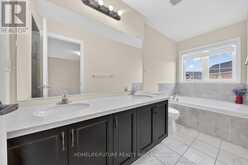 37 ANDRESS WAY | Markham Ontario | Slide Image Thirty-two