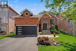 99 CUMMING DRIVE | Barrie Ontario | Slide Image One