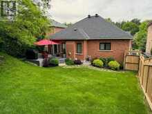 99 CUMMING DRIVE | Barrie Ontario | Slide Image Twenty-one