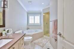 38 CAMELOT SQUARE | Barrie Ontario | Slide Image Seventeen