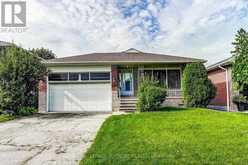 100 SUMMITCREST DRIVE | Toronto Ontario | Slide Image One