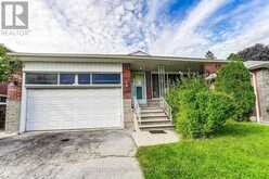 100 SUMMITCREST DRIVE | Toronto Ontario | Slide Image Four