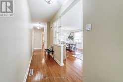 100 SUMMITCREST DRIVE | Toronto Ontario | Slide Image Seven