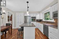 247 SPRING GARDEN ROAD | Oakville Ontario | Slide Image Nine