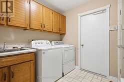 527 ANNDALE COURT | Waterloo Ontario | Slide Image Seventeen