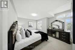 114 CHAUMONT DRIVE | Hamilton Ontario | Slide Image Thirty