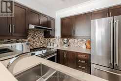 308 - 906 SHEPPARD AVENUE W | Toronto Ontario | Slide Image Ten