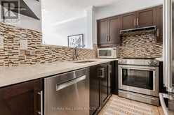 308 - 906 SHEPPARD AVENUE W | Toronto Ontario | Slide Image Nine
