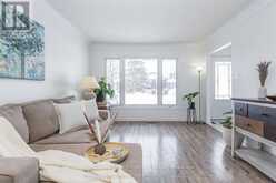 3 OREN BOULEVARD | Barrie Ontario | Slide Image Eight