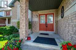 58 TUNBRIDGE ROAD | Barrie Ontario | Slide Image Three