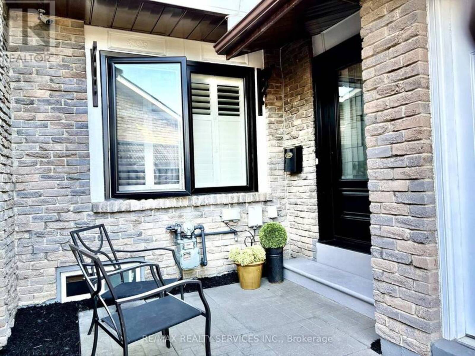 151 GREENE DRIVE, Brampton, Ontario L6V 2P2