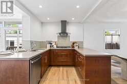 64 PASADENA GARDENS | Toronto Ontario | Slide Image Twelve
