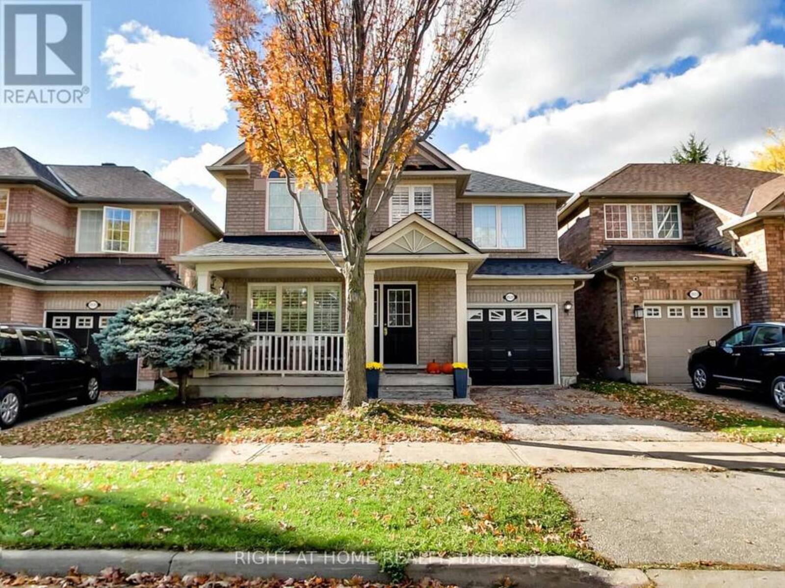 2527 NETTLECREEK CRESCENT, Oakville, Ontario L6M 4C1