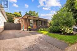 447 DRUMMERHILL CRESCENT | Waterloo Ontario | Slide Image Four