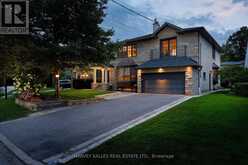 15 MOOREHILL DRIVE | Toronto Ontario | Slide Image Two
