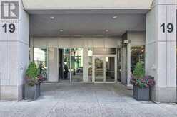 712 - 19 GRAND TRUNK CRESCENT | Toronto Ontario | Slide Image Three