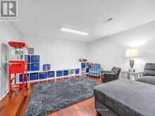 72 WOODGARDEN CRESCENT | Toronto Ontario | Slide Image Forty