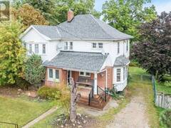105 BARRIE STREET Bradford West Gwillimbury Ontario, L9S 2C9