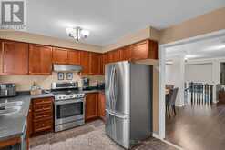 83 MOSAICS AVENUE | Aurora Ontario | Slide Image Nineteen