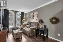 83 MOSAICS AVENUE | Aurora Ontario | Slide Image Nine