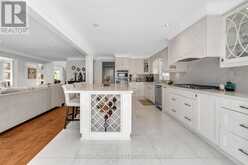 36 COLDSTREAM CRESCENT | Richmond Hill Ontario | Slide Image Fifteen