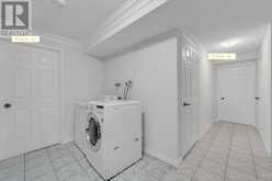 36 COLDSTREAM CRESCENT | Richmond Hill Ontario | Slide Image Thirty