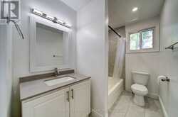 200 FERNDALE DRIVE N | Barrie Ontario | Slide Image Thirteen