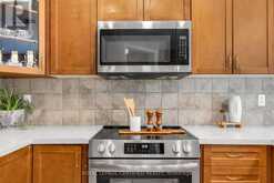 236 PRINGLE AVENUE | Milton Ontario | Slide Image Twelve