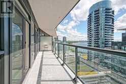 2009 - 38 ANNIE CRAIG DRIVE | Toronto Ontario | Slide Image Twenty