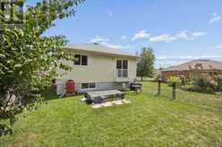 3 BEALL STREET | Lindsay Ontario | Slide Image Thirty-three