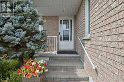3 BEALL STREET | Lindsay Ontario | Slide Image Three