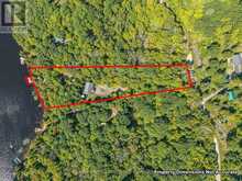 482 EAST POVERTY BAY ROAD | Magnetawan Ontario | Slide Image Four