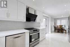 49 KING LOUIS CRESCENT | Toronto Ontario | Slide Image Twelve