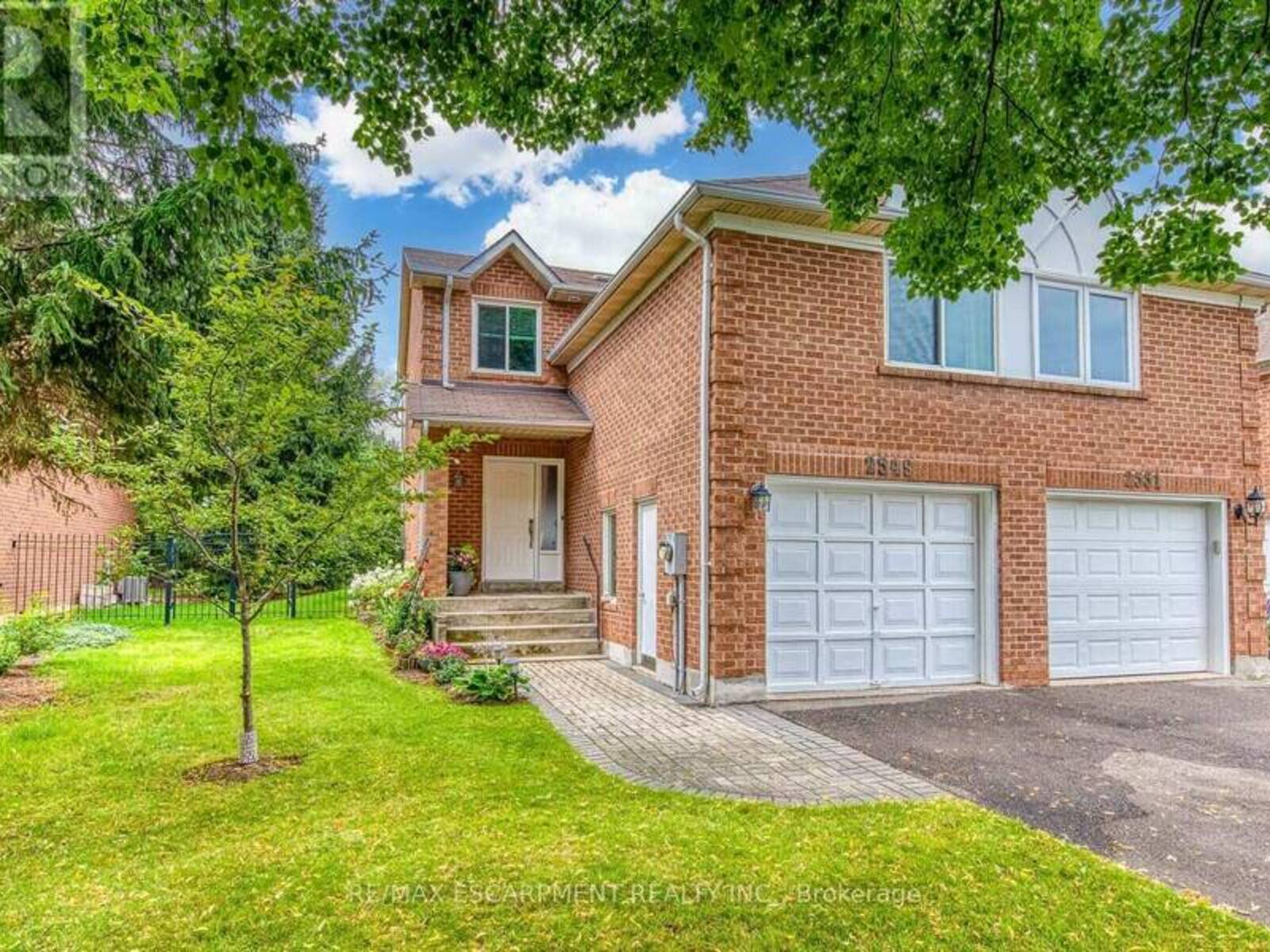 2549 ADDINGHAM CRESCENT, Oakville, Ontario L6J 7K7