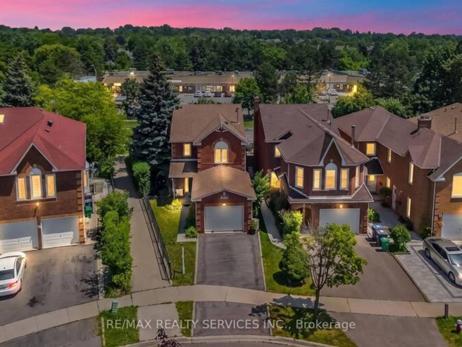76 LEEWARD DRIVE, Brampton, Ontario L6S 5V8