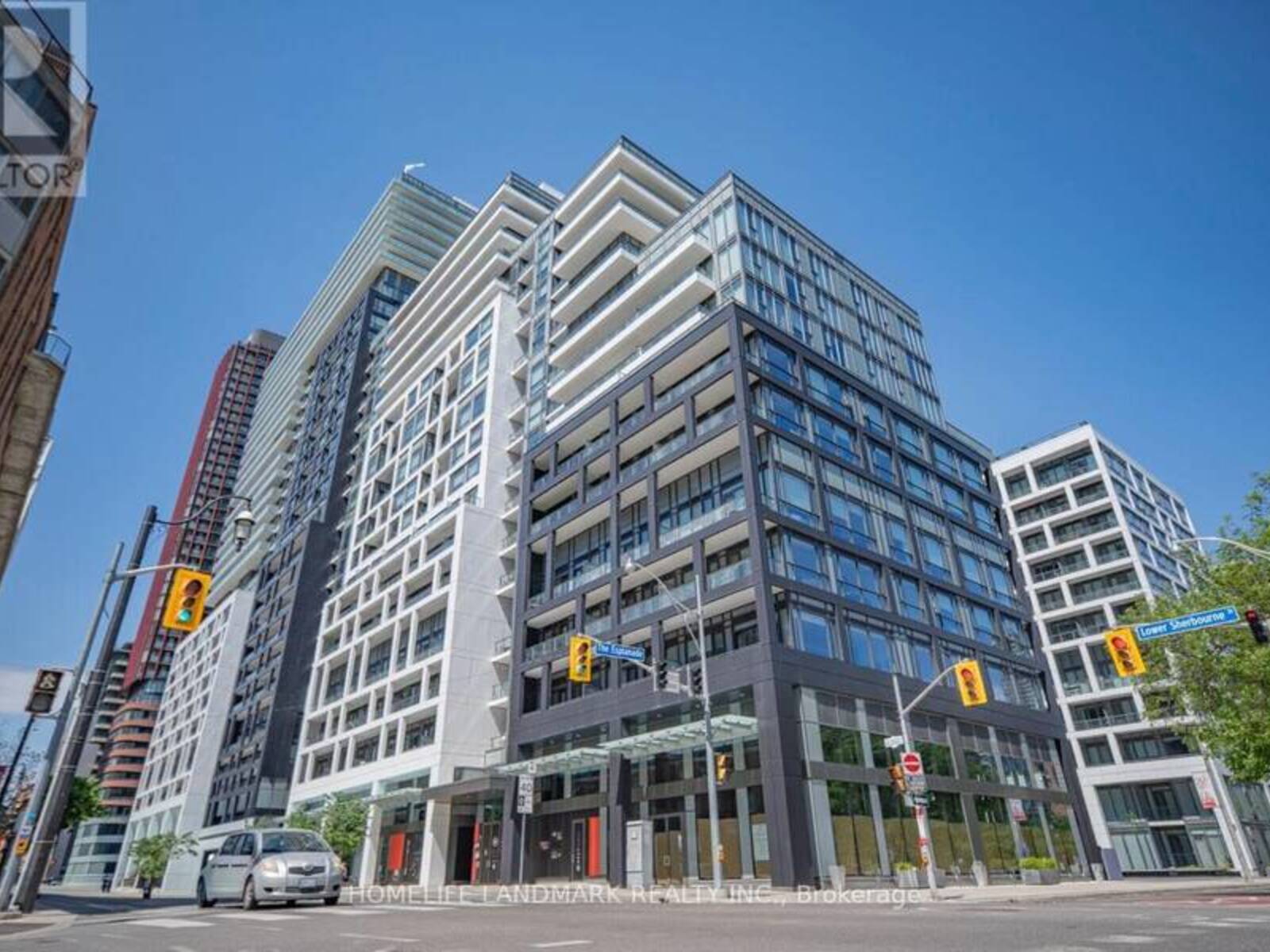 TH-112 - 121 LOWER SHERBOURNE STREET, Toronto, Ontario M5A 0W8